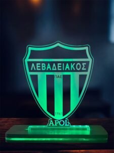 Λεβαδειακός ακρυλικό , πλεξιγκλάς , χειροποίητο led φωτιστικό με βάση