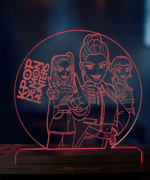 K POP - Huntrixακρυλικό , πλεξιγκλάς , χειροποίητο led φωτιστικό με βάση
