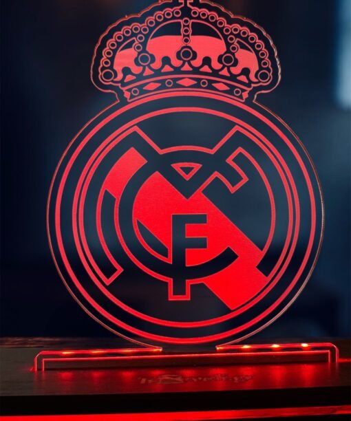 Ρεάλ Μαδρίτης - Real Madrid ακρυλικό , πλεξιγκλάς , χειροποίητο led φωτιστικό με βάση