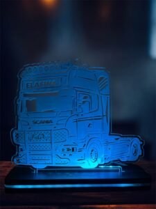 Scania Νταλίκα ακρυλικό , πλεξιγκλάς , χειροποίητο led φωτιστικό με βάση